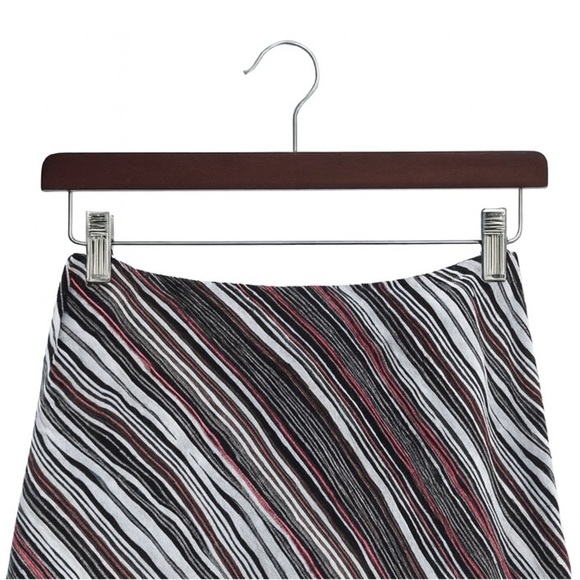 Express Women’s Size Large Patterned Skirt | 20” Knee Length Lined & Lightweight - Picture 2 of 2